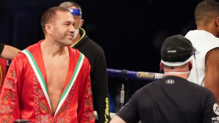 Пулев: Огромни благодарности на всички, които вярваха в победата! (СНИМКИ)